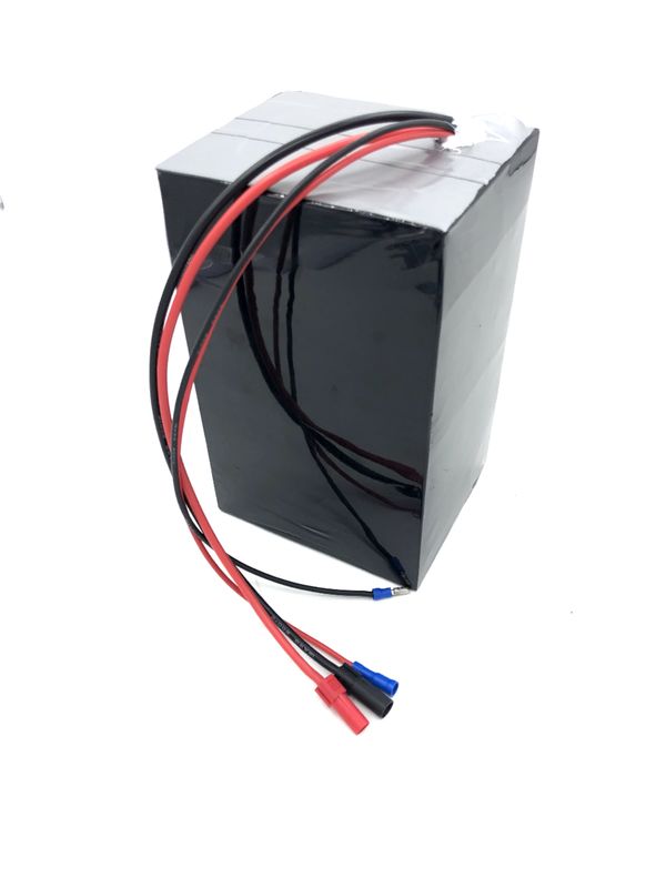 E Scooter 72v 40ah 45Ah 3000W Motor Batería de litio para la batería de movilidad eléctrica