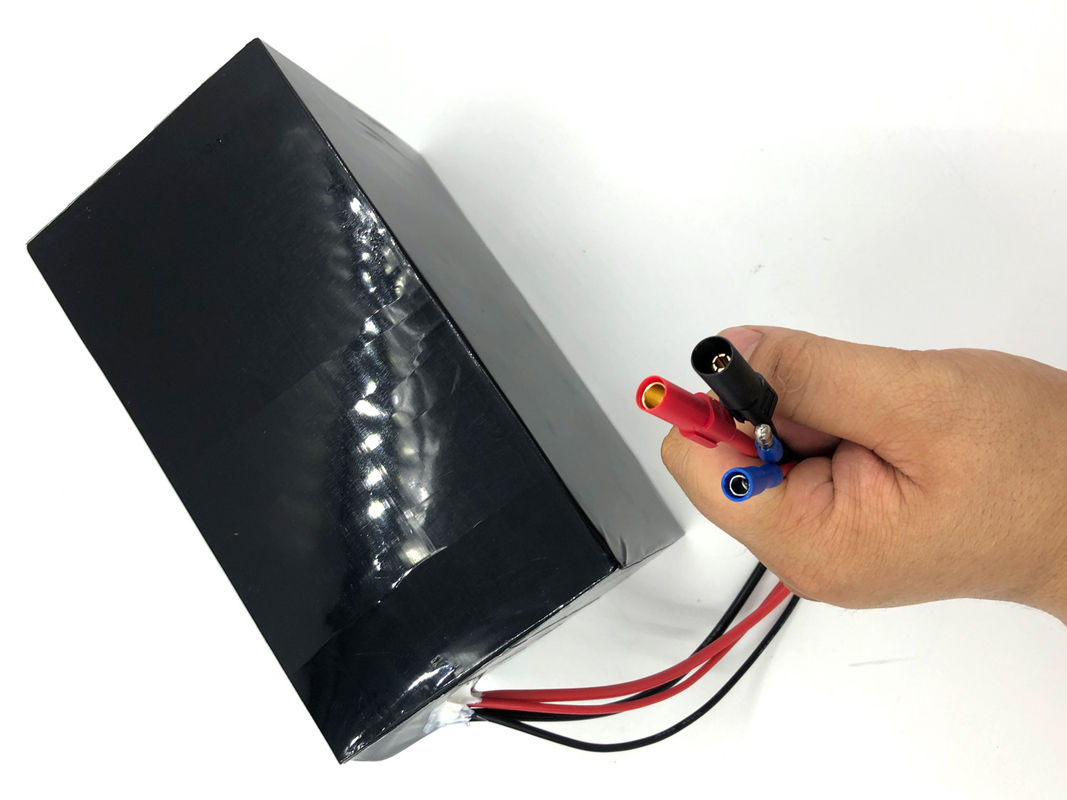 72V 40Ah Cuadrado Bicicleta eléctrica Batería de iones de litio para motocicleta triciclo