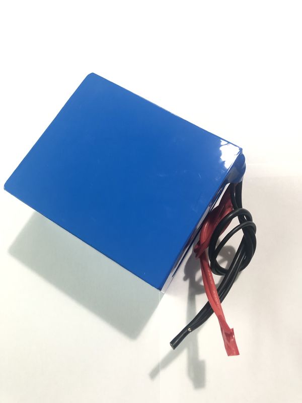 ODM 14.8 V 15A Batería ternaria de iones de litio para bicicleta eléctrica y motor eléctrico